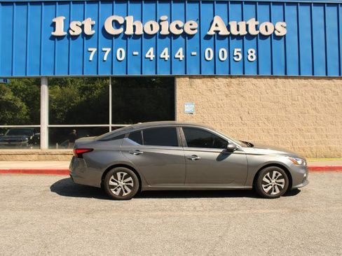 Used 2019 Nissan Altima 2.5 S FWD image 7