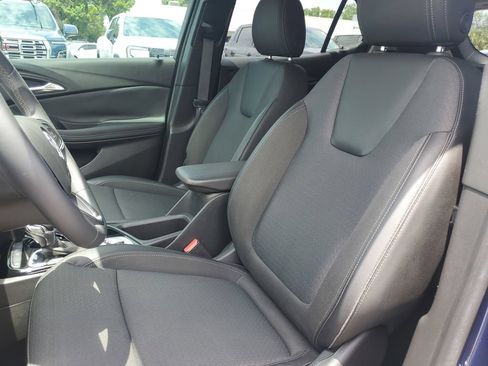 Used 2023 Buick Encore GX Select FWD image 18