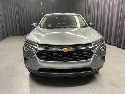 New 2026 Chevrolet Trax LS image 5