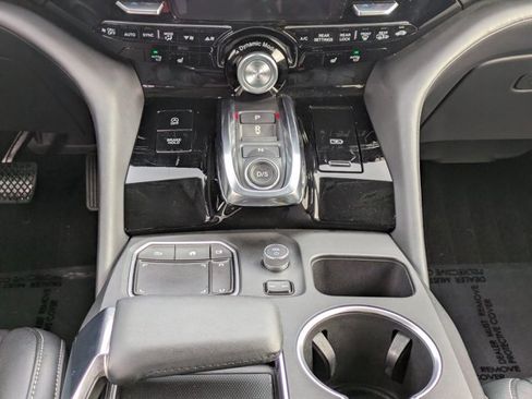 Used 2022 Acura MDX SH-AWD w/ Technology Package image 17