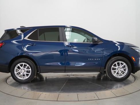 Used 2023 Chevrolet Equinox LT image 8