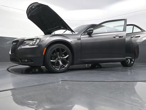 Used 2023 Chrysler 300 S RWD image 41