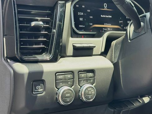 Used 2026 GMC Sierra 2500 AT4X AWD/4WD image 10