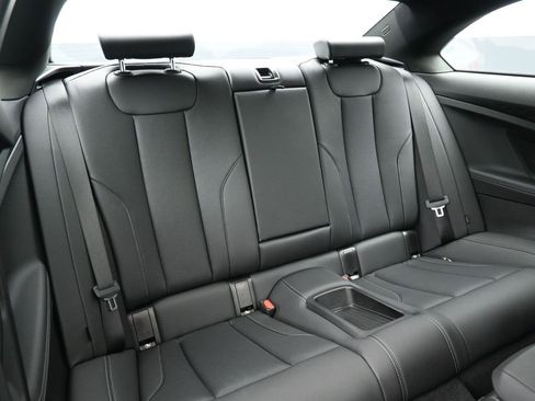 Used 2023 BMW 230i xDrive Coupe w/ Premium Package image 23