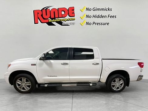 Used 2013 Toyota Tundra Limited w/ Memory Pkg AWD/4WD image 3