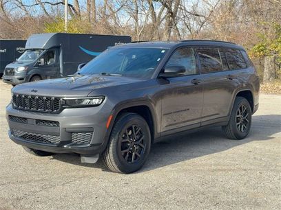 Used 2024 Jeep Grand Cherokee L Laredo
