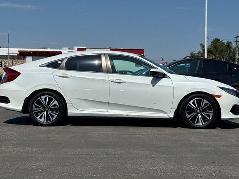 Used 2016 Honda Civic EX-T image 3