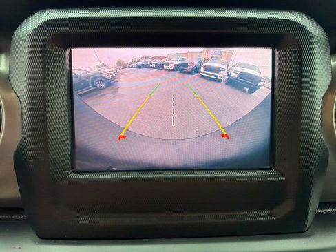 Used 2019 Jeep Wrangler Unlimited Sport S image 35