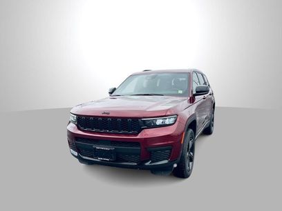 Used 2023 Jeep Grand Cherokee L Laredo