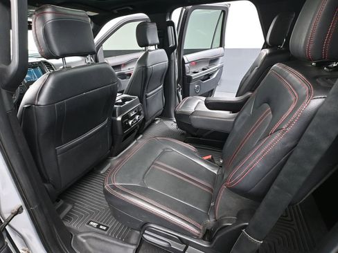 Used 2019 Ford Expedition Limited w/ Equipment Group 303A image 42