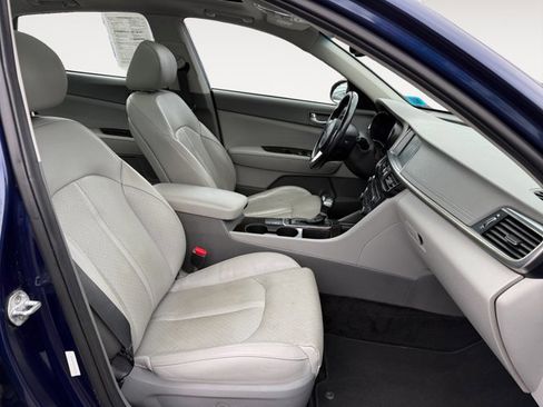 Used 2018 Kia Optima EX w/ Premium Package image 18