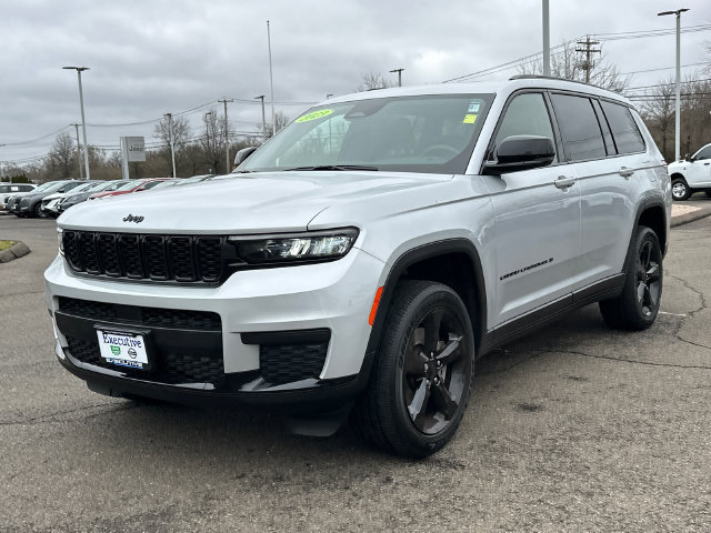 Used 2023 Jeep Grand Cherokee L Laredo AWD/4WD image 5