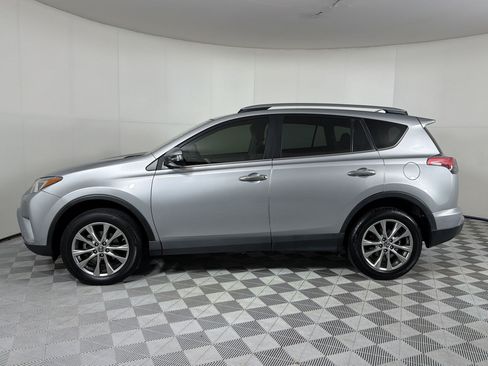 Used 2017 Toyota RAV4 Limited FWD image 2