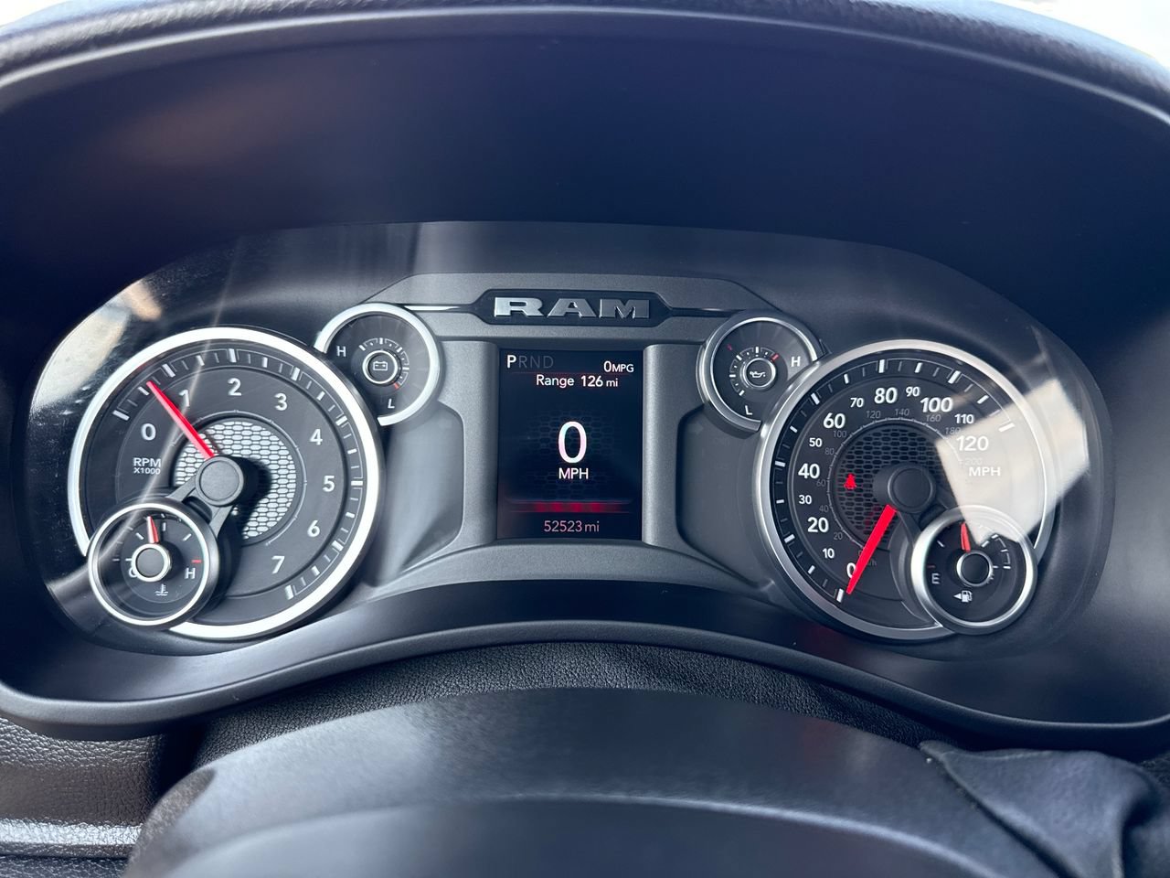 Used 2025 RAM 2500 Big Horn AWD/4WD image 19