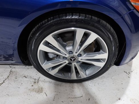 Used 2018 Mercedes-Benz C 300 Sedan w/ Premium Package image 40