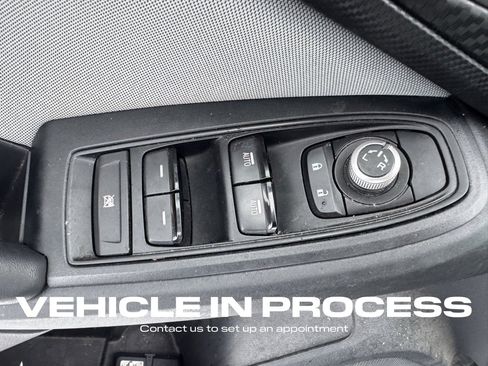 Used 2023 Subaru Crosstrek 2.0i Premium image 11