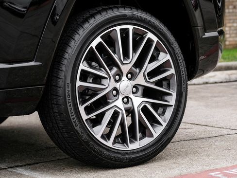 Used 2022 Jeep Compass Limited w/ Elite Group image 66