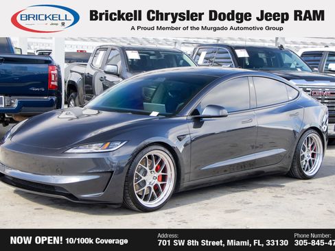 Used 2025 Tesla Model 3 Performance image 1