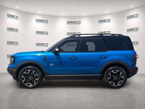 Used 2022 Ford Bronco Sport Outer Banks w/ Tech Package AWD/4WD image 4