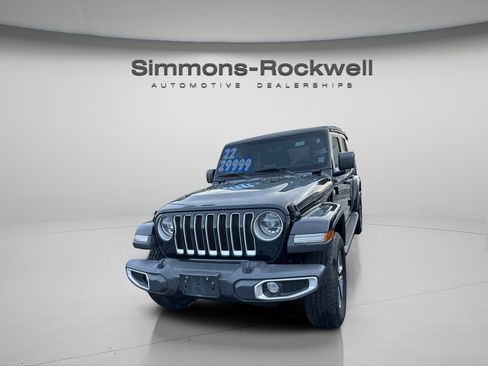 Used 2022 Jeep Wrangler Unlimited Sahara w/ LED Lighting Group image 5