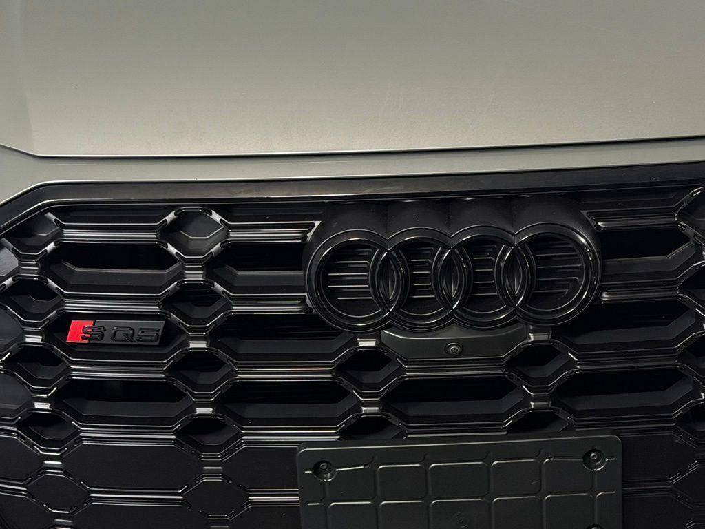 Used 2024 Audi SQ5 Premium Plus AWD/4WD image 12