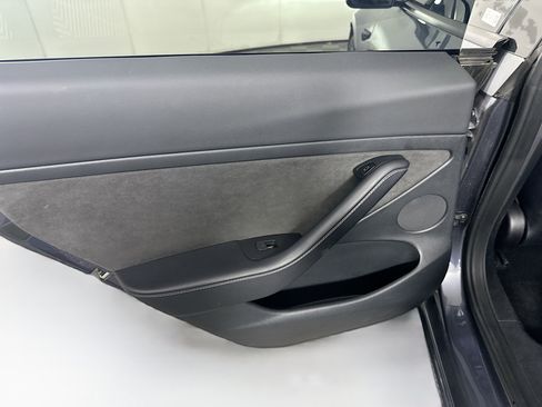 Used 2023 Tesla Model 3 Standard Range image 25