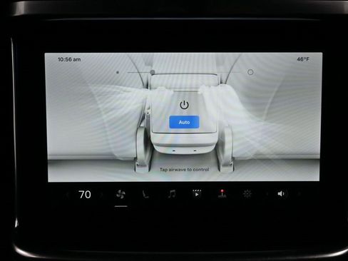 Used 2022 Tesla Model S image 35