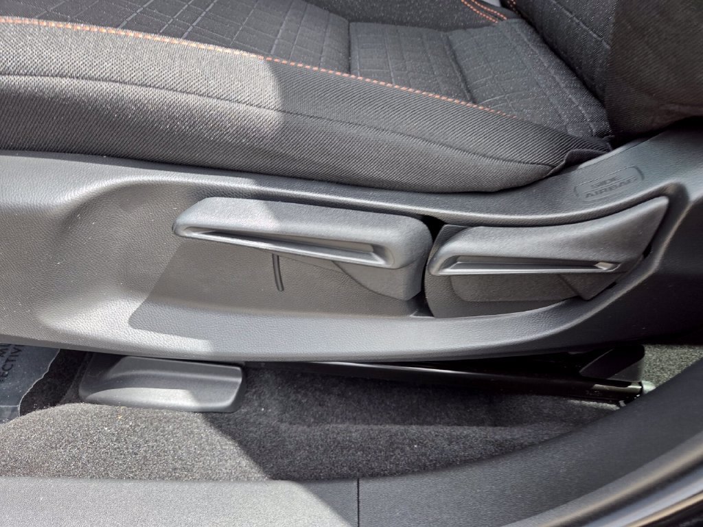 Certified 2024 Honda HR-V Sport image 10