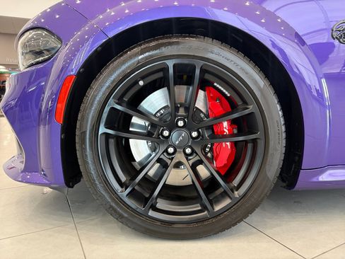 Used 2023 Dodge Charger SRT Hellcat w/ Harman/Kardon Audio Group RWD image 11