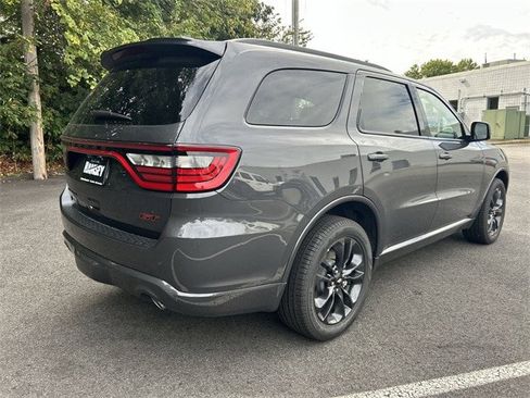 New 2026 Dodge Durango GT image 8
