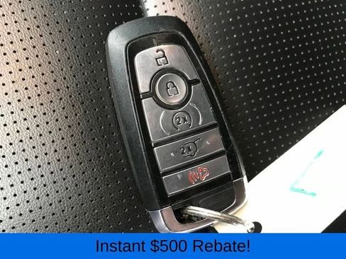 Used 2024 Ford Escape Platinum image 22