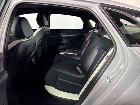 Used 2025 Kia K5 GT-Line w/ GT-Line Premium Package image 22