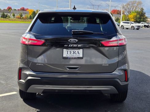 Certified 2022 Ford Edge SEL image 12