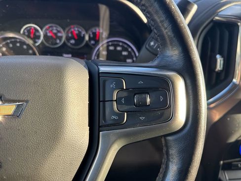 Used 2021 Chevrolet Silverado 1500 LT w/ Z71 Off-Road Package image 26
