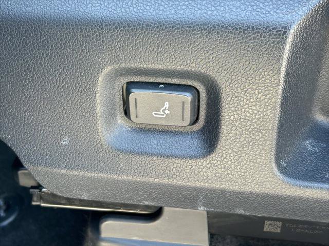Certified 2026 Toyota Tacoma SR5 RWD image 22