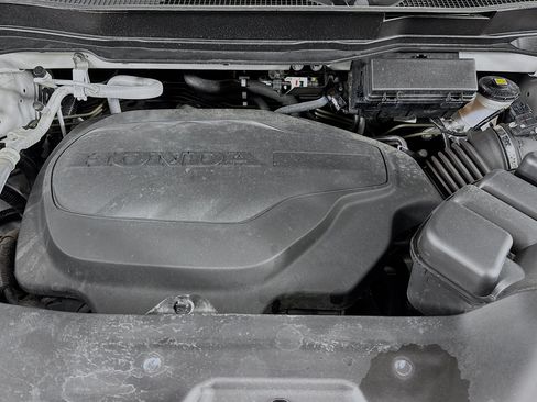 Certified 2023 Honda Passport TrailSport image 30