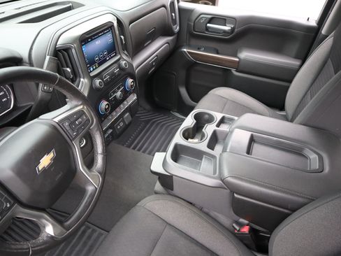 Used 2021 Chevrolet Silverado 1500 LT w/ Z71 Off-Road Package image 31