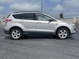 Used 2016 Ford Escape SE w/ Equipment Group 201A image 2