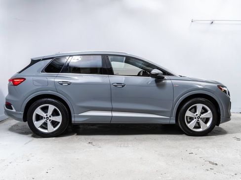 Used 2024 Audi Q4 e-tron Premium Plus w/ Premium Plus AWD/4WD image 8