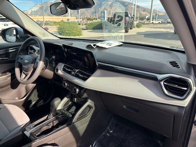 Used 2026 Chevrolet TrailBlazer LT AWD/4WD image 33