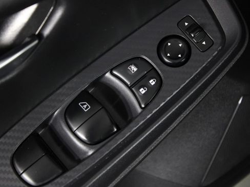Certified 2024 Nissan Sentra SV FWD image 23