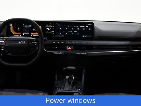New 2026 Kia K4 EX FWD image 8