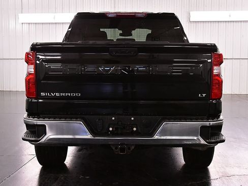 Used 2022 Chevrolet Silverado 1500 LT AWD/4WD image 6