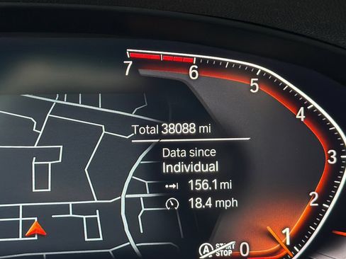 Used 2024 BMW X4 xDrive30i w/ Premium Package AWD/4WD image 25