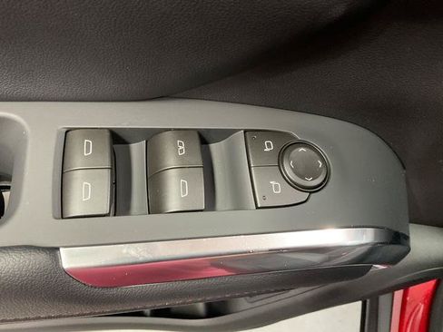 New 2026 Chevrolet Traverse Z71 AWD/4WD image 12