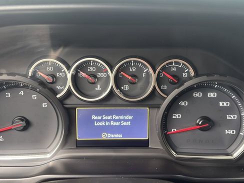 Used 2020 Chevrolet Silverado 1500 LT Trail Boss image 18