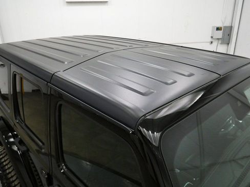 Used 2020 Jeep Wrangler Unlimited Sahara w/ Dual Top Group image 35