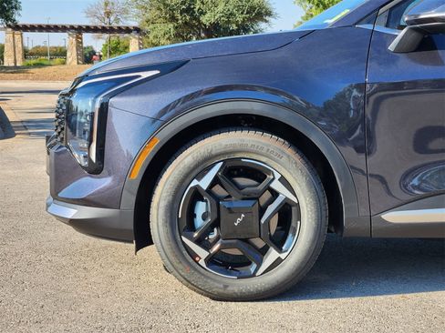 New 2026 Kia Sportage EX w/ EX Panorama Roof Package image 8