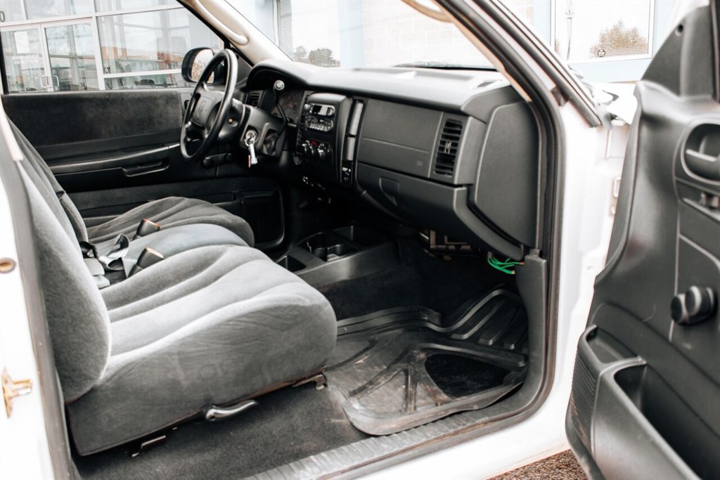 Used 2004 Dodge Dakota SLT w/ Trailer Tow Group AWD/4WD image 24