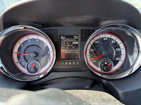 Used 2017 Dodge Grand Caravan GT image 11